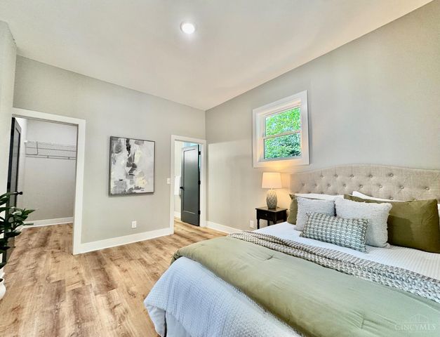 4605 Thoburne Street, Cincinnati, OH 45227