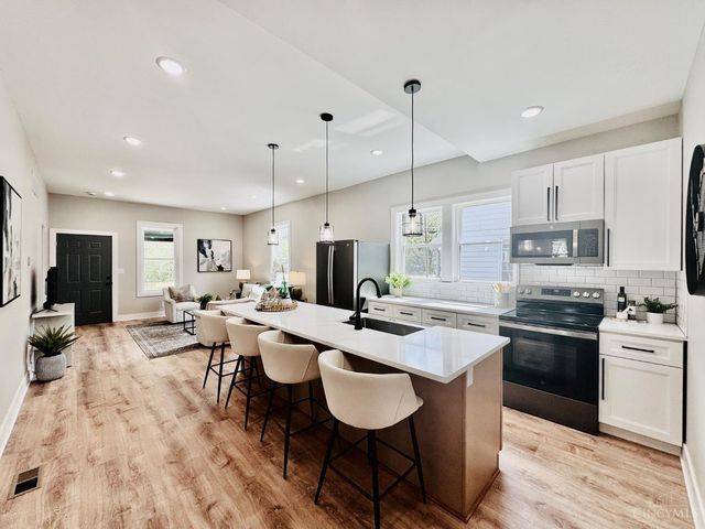 4605 Thoburne Street, Cincinnati, OH 45227
