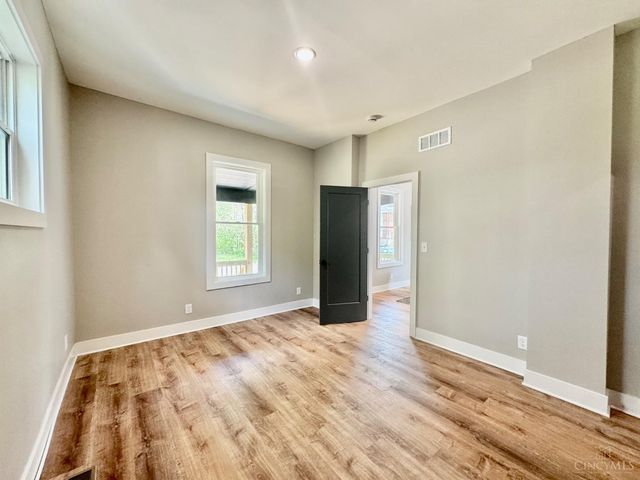 4605 Thoburne Street, Cincinnati, OH 45227