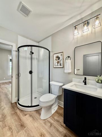 4605 Thoburne Street, Cincinnati, OH 45227