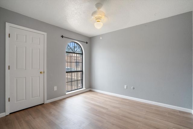 7817 RANCHWOOD Drive NW, Albuquerque, NM 87120