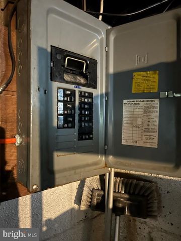 402 HARVARD ST, Lewistown, PA 17044