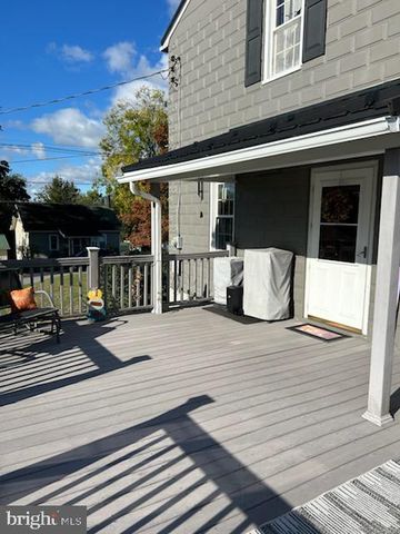 402 HARVARD ST, Lewistown, PA 17044