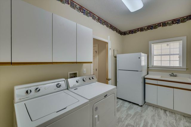 129 Antioch Drive, Mc Cormick, SC 29835