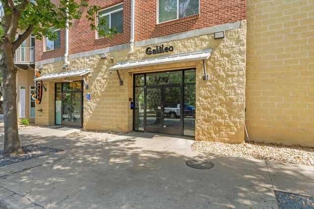 910 W 25th ST 209, Austin, TX 78705