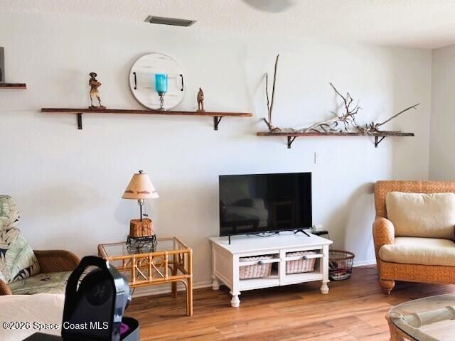 1525 Minutemen Causeway 202, Cocoa Beach, FL 32931