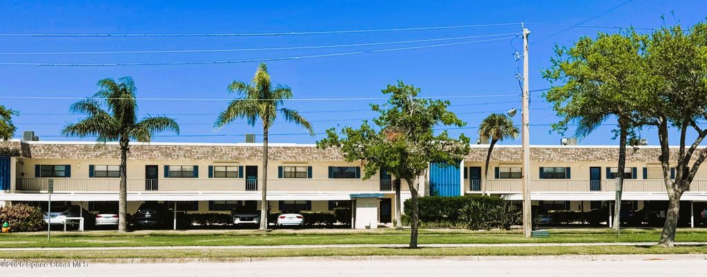 1525 Minutemen Causeway 202, Cocoa Beach, FL 32931