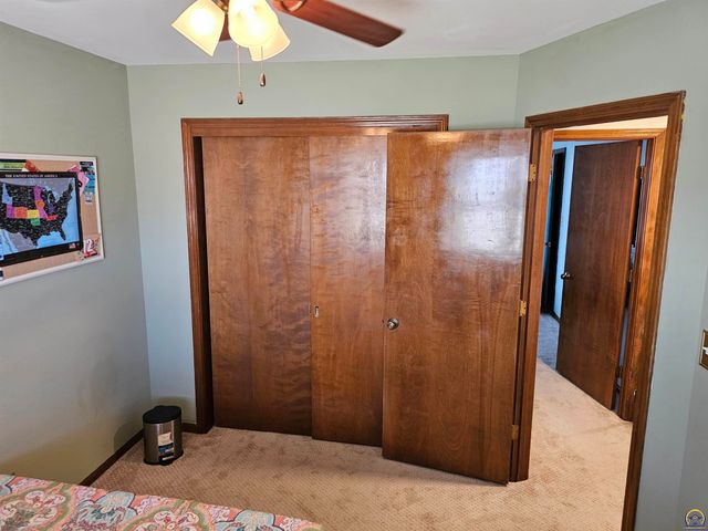 4460 SE Pennsylvania AVE, Topeka, KS 66609