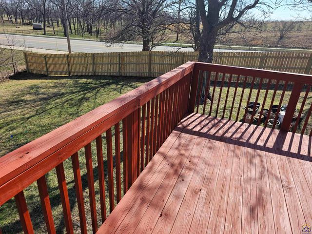 4460 SE Pennsylvania AVE, Topeka, KS 66609