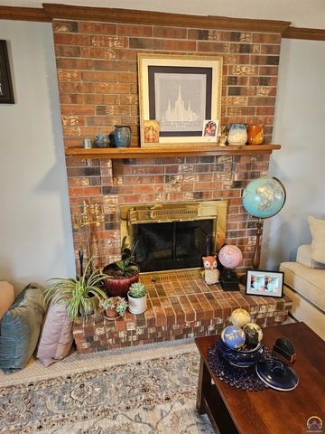 4460 SE Pennsylvania AVE, Topeka, KS 66609