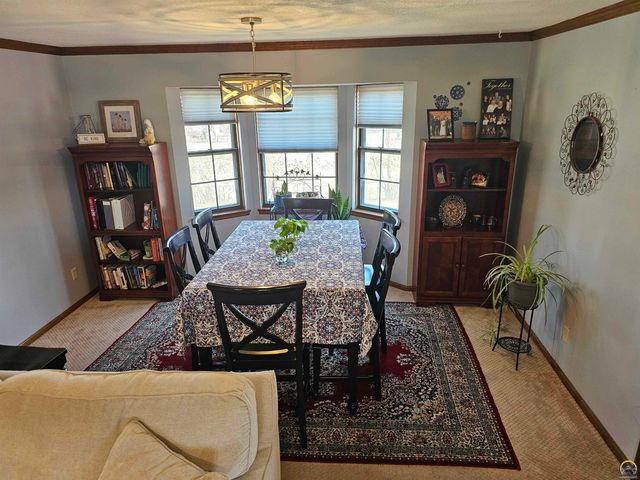 4460 SE Pennsylvania AVE, Topeka, KS 66609