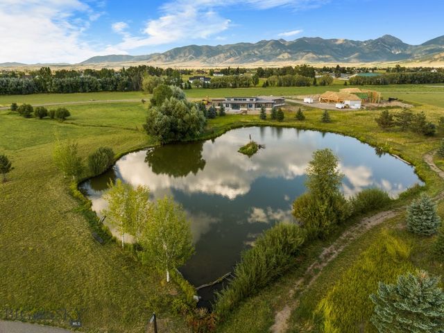 223 Poppy Field Drive, Bozeman, MT 59718