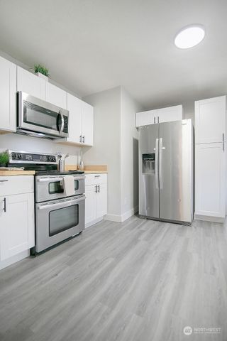 317 2nd Avenue NW, Kelso, WA 98626