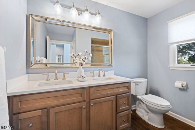 2 Smith Ct, Hillsborough Twp., NJ 08844