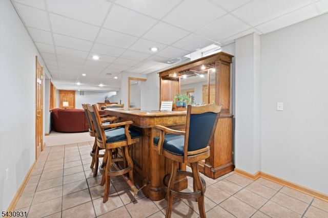 2 Smith Ct, Hillsborough Twp., NJ 08844