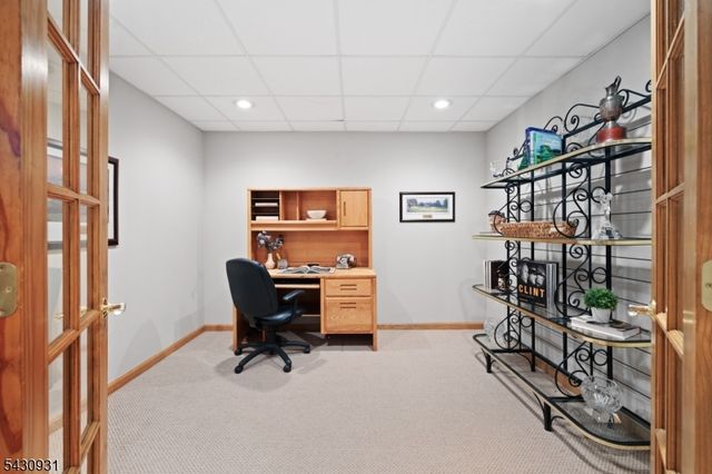 2 Smith Ct, Hillsborough Twp., NJ 08844