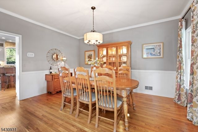 2 Smith Ct, Hillsborough Twp., NJ 08844