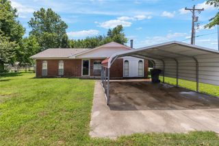 1408 11th NW, Ardmore, OK 73401