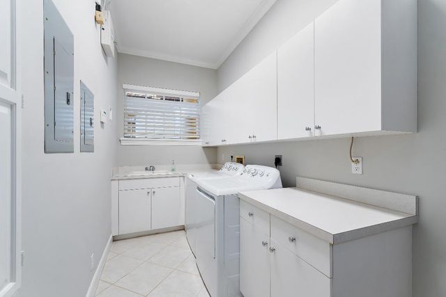 111 Fishermans Way, Jupiter, FL 33477