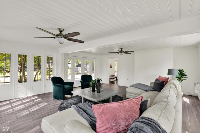 8020 N Meridian Street N, Indianapolis, IN 46260