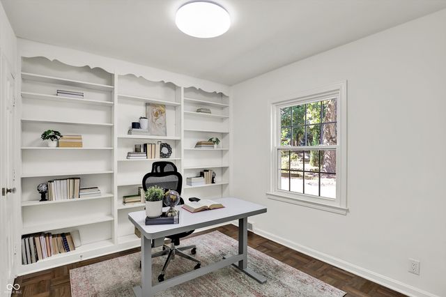 8020 N Meridian Street N, Indianapolis, IN 46260