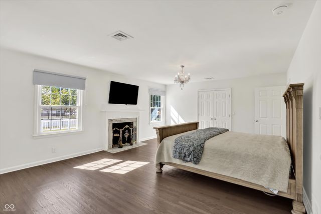 8020 N Meridian Street N, Indianapolis, IN 46260