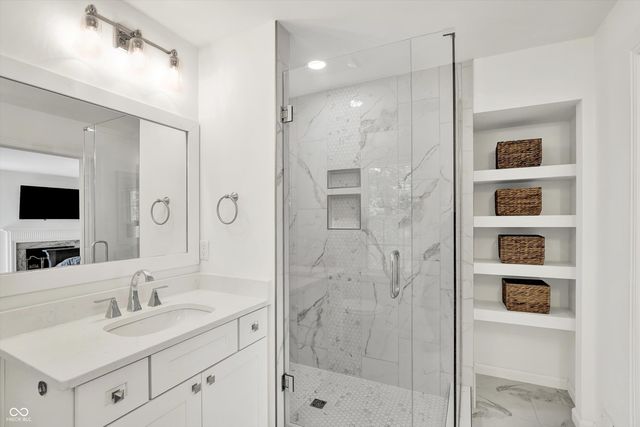 8020 N Meridian Street N, Indianapolis, IN 46260