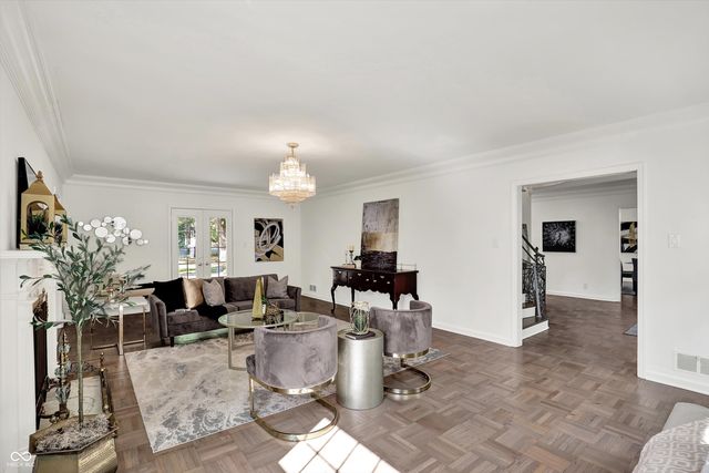 8020 N Meridian Street N, Indianapolis, IN 46260