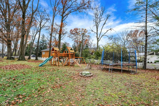 8020 N Meridian Street N, Indianapolis, IN 46260