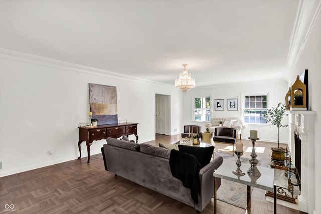 8020 N Meridian Street N, Indianapolis, IN 46260