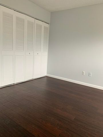 4734 Holly Lake Drive, Greenacres, FL 33463