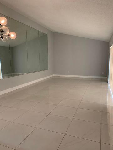 4734 Holly Lake Drive, Greenacres, FL 33463