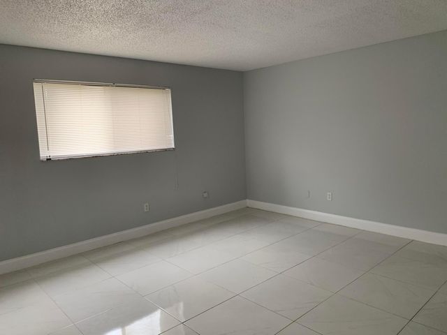 4734 Holly Lake Drive, Greenacres, FL 33463