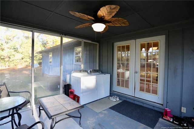 948 Pinebluff Lake Road, Aberdeen, NC 28315