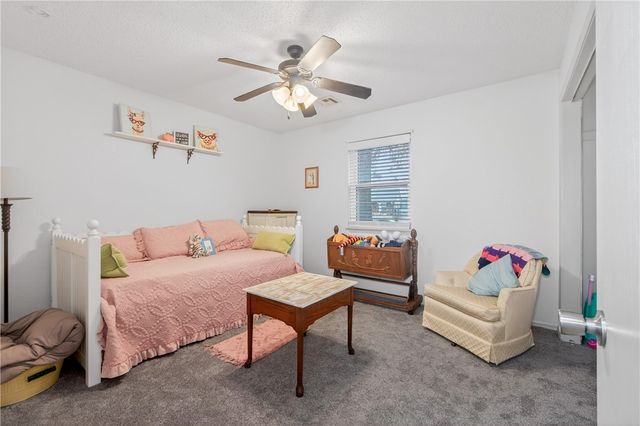 2006 11th Street, Rogers, AR 72758