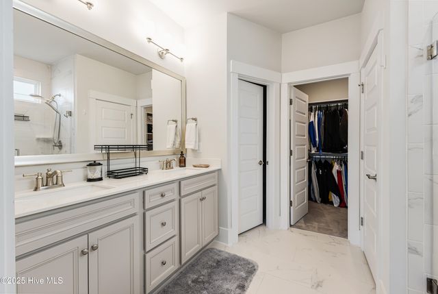 9096 Village Lake Drive SW, Calabash, NC 28467