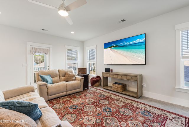 9096 Village Lake Drive SW, Calabash, NC 28467