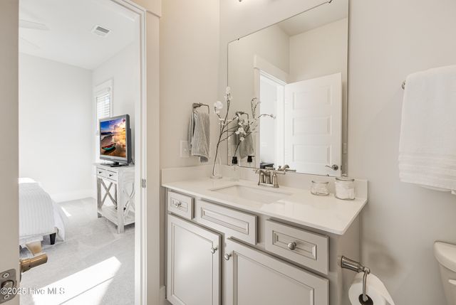 9096 Village Lake Drive SW, Calabash, NC 28467