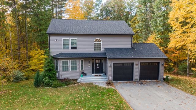 12 Gardner Ave, Sturbridge, MA 01566