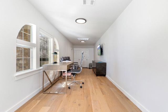 30313 S 561 Road, Monkey Island, OK 74331