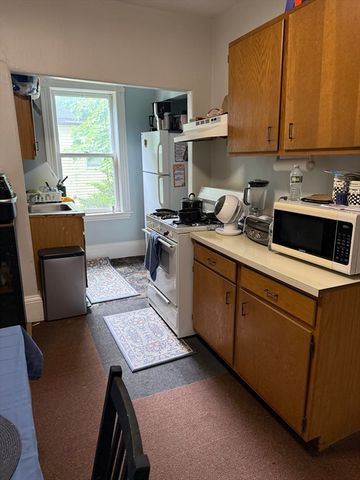 40 Summer St, Medford, MA 02155