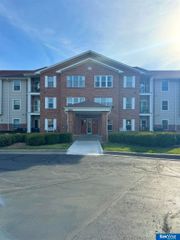 2425 Folkways Boulevard # 228, Lincoln, NE 68521