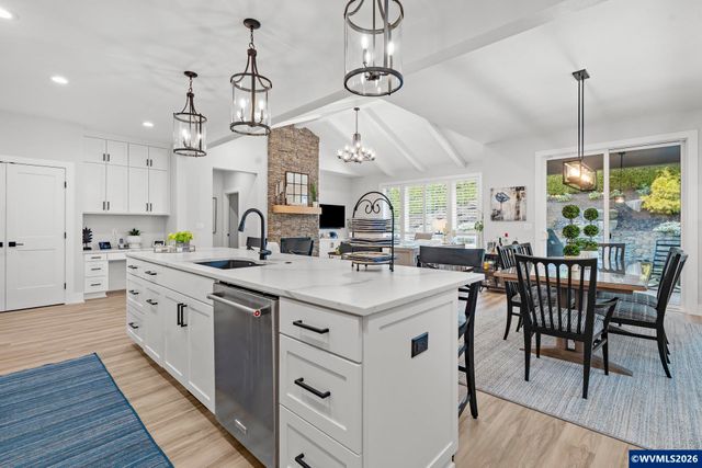 5957 Pikes Pass St SE, Salem, OR 97034