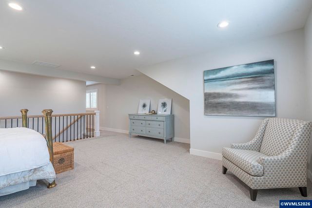 5957 Pikes Pass St SE, Salem, OR 97034