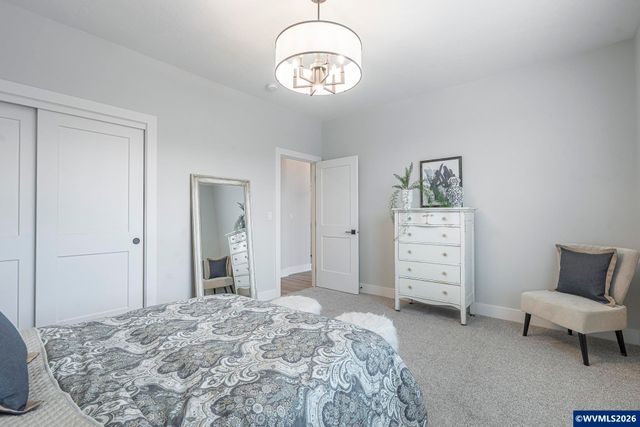 5957 Pikes Pass St SE, Salem, OR 97034