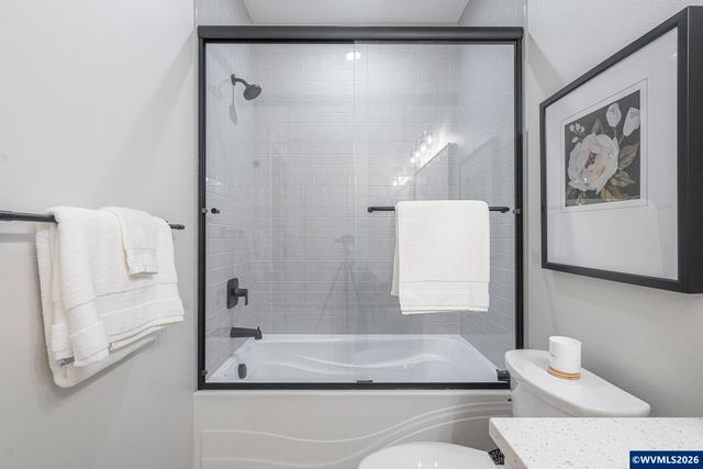 5957 Pikes Pass St SE, Salem, OR 97034