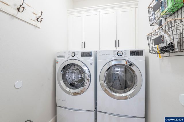 5957 Pikes Pass St SE, Salem, OR 97034