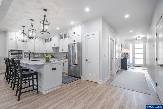 5957 Pikes Pass St SE, Salem, OR 97034