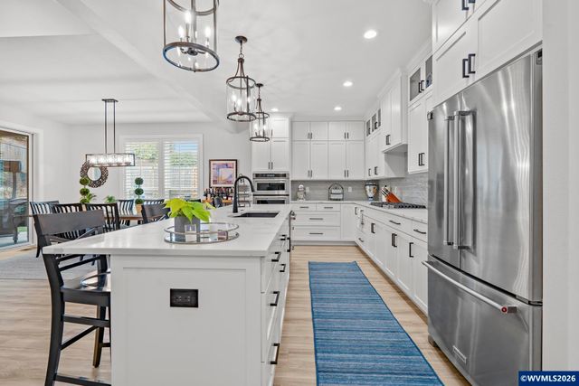 5957 Pikes Pass St SE, Salem, OR 97034