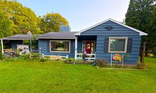 717 Parkdale Avenue, Manistee, MI 49660